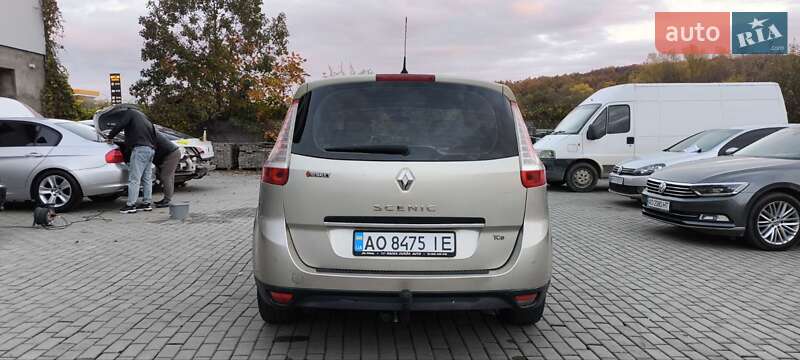 Мінівен Renault Grand Scenic 2010 в Мукачевому