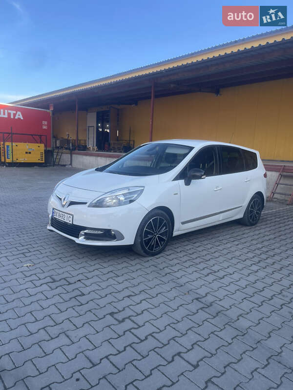 Renault Grand Scenic 2012