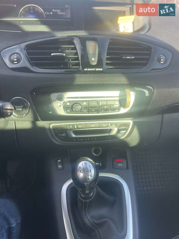 Минивэн Renault Grand Scenic 2012 в Каменец-Подольском