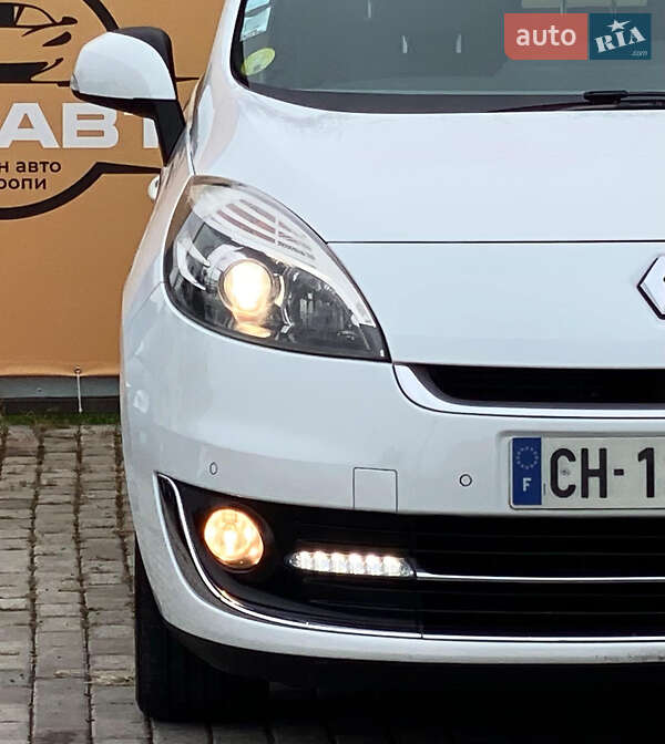 Минивэн Renault Grand Scenic 2013 в Ровно