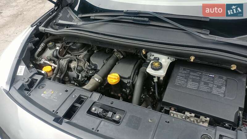 Минивэн Renault Grand Scenic 2014 в Тростянце фото 28 Минивэн Renault Grand Scenic 2014 в Тростянце