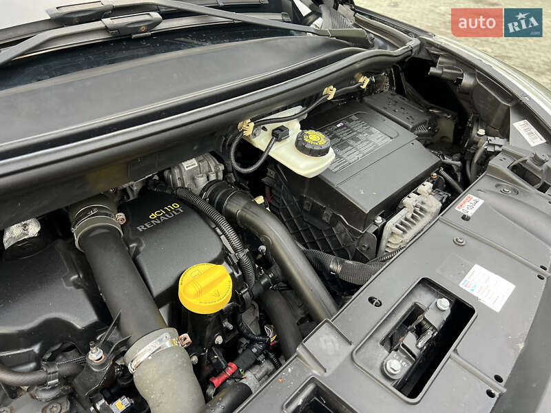 Минивэн Renault Grand Scenic 2014 в Дубно фото 72 Минивэн Renault Grand Scenic 2014 в Дубно