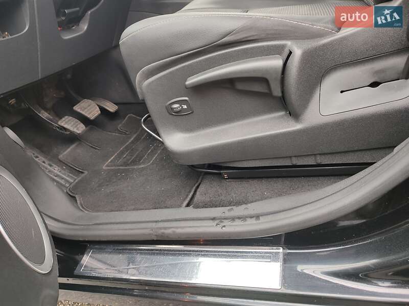 Минивэн Renault Grand Scenic 2012 в Кагарлыке