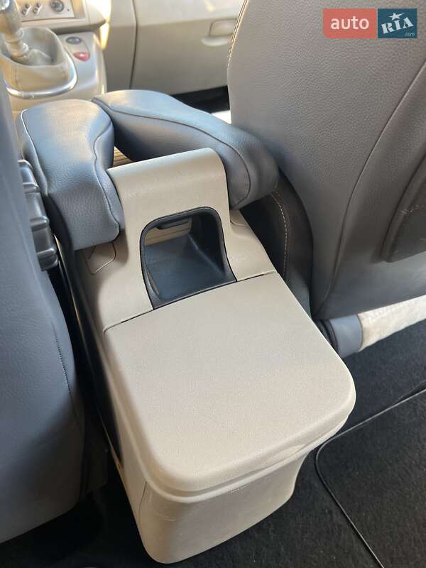 Минивэн Renault Grand Scenic 2008 в Коростышеве