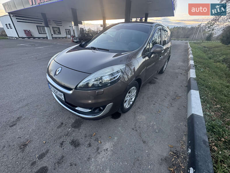 Мінівен Renault Grand Scenic 2013 в Івано-Франківську