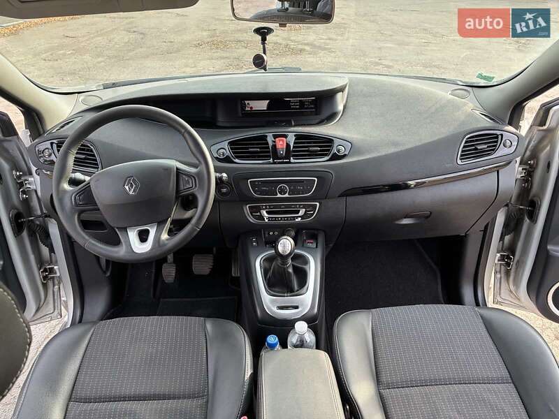 Минивэн Renault Grand Scenic 2011 в Остроге фото 14 Минивэн Renault Grand Scenic 2011 в Остроге