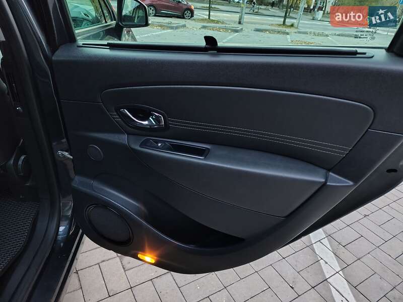 Мінівен Renault Grand Scenic 2011 в Києві