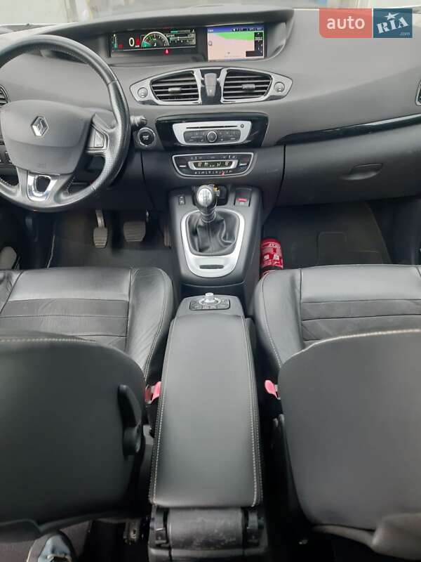 Минивэн Renault Grand Scenic 2015 в Дубно фото 14 Минивэн Renault Grand Scenic 2015 в Дубно