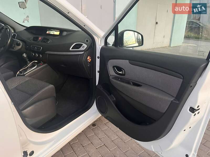 Минивэн Renault Grand Scenic 2011 в Тернополе