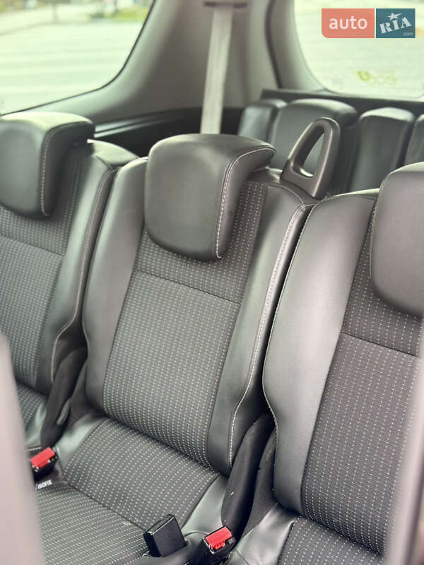 Минивэн Renault Grand Scenic 2013 в Луцке