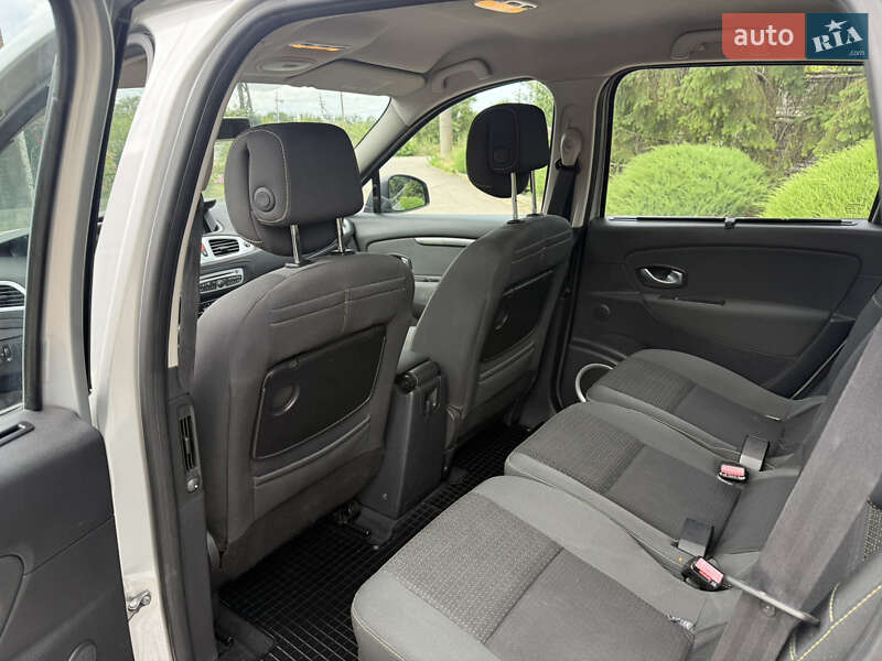 Минивэн Renault Grand Scenic 2009 в Кривом Роге