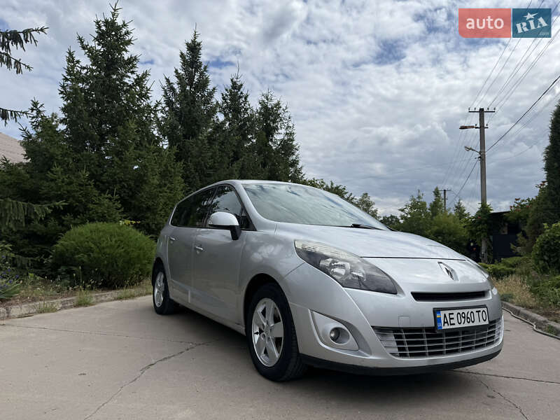 Минивэн Renault Grand Scenic 2009 в Кривом Роге