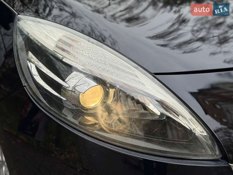 Минивэн Renault Grand Scenic 2013 в Ивано-Франковске фото 46 Минивэн Renault Grand Scenic 2013 в Ивано-Франковске