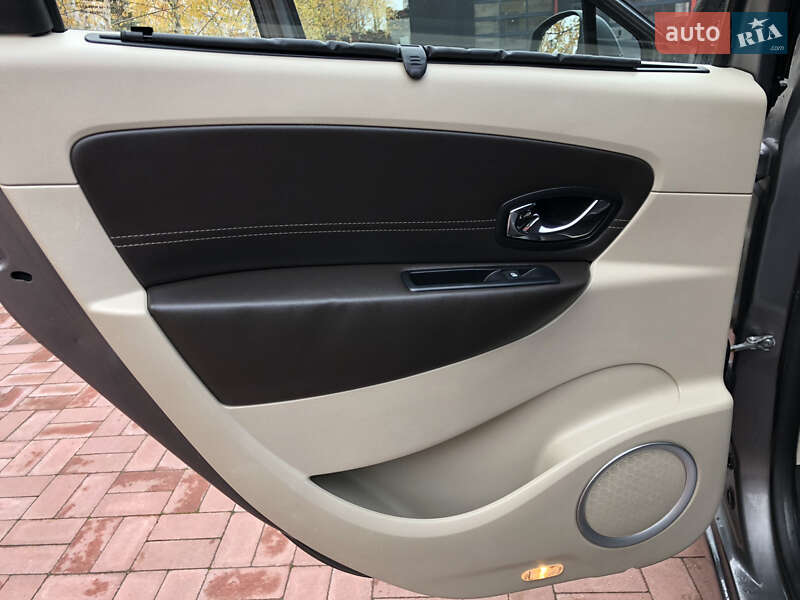 Минивэн Renault Grand Scenic 2012 в Ровно фото 31 Минивэн Renault Grand Scenic 2012 в Ровно