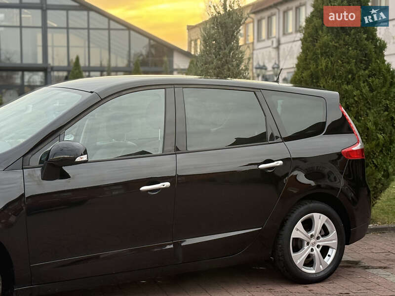 Минивэн Renault Grand Scenic 2011 в Стрые фото 24 Минивэн Renault Grand Scenic 2011 в Стрые