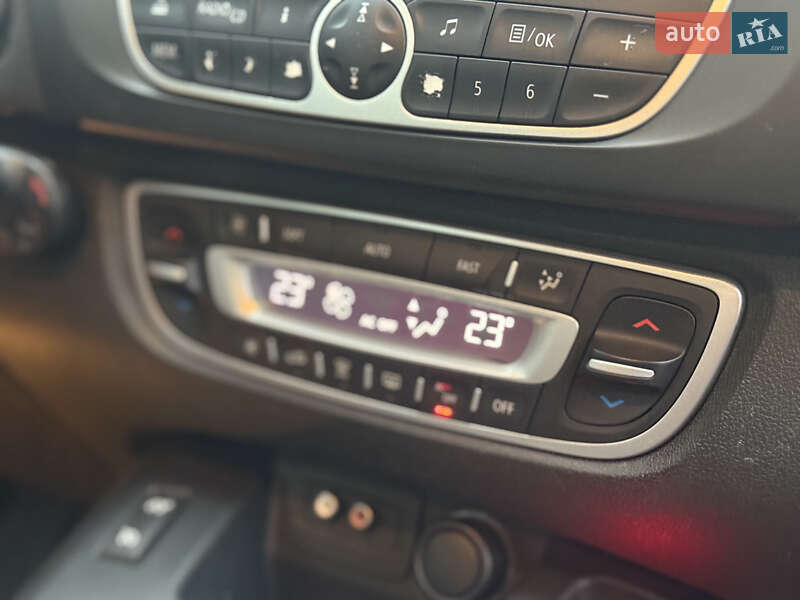 Минивэн Renault Grand Scenic 2011 в Стрые фото 35 Минивэн Renault Grand Scenic 2011 в Стрые