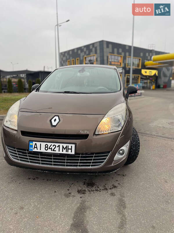 Минивэн Renault Grand Scenic 2011 в Киеве
