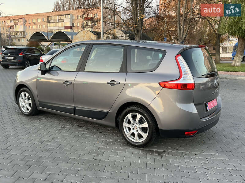 Минивэн Renault Grand Scenic 2012 в Луцке