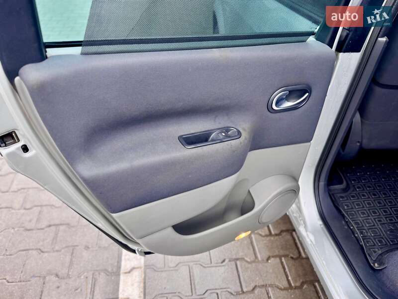 Мінівен Renault Grand Scenic 2007 в Одесі фото 38 Мінівен Renault Grand Scenic 2007 в Одесі