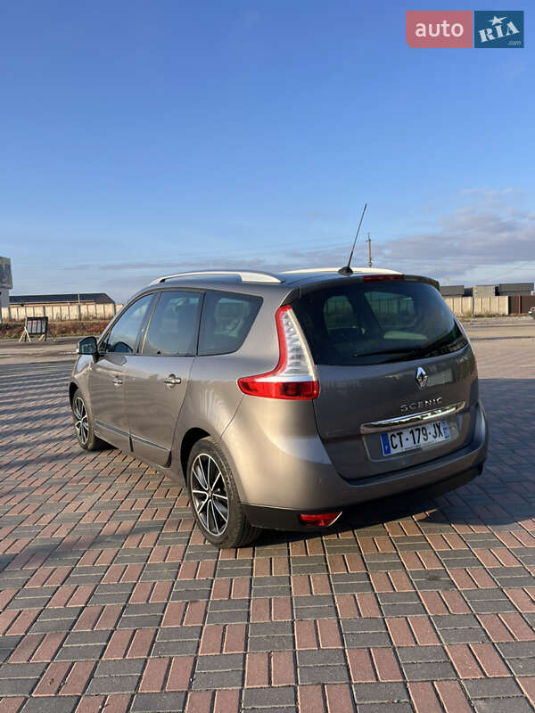 Минивэн Renault Grand Scenic 2013 в Ровно