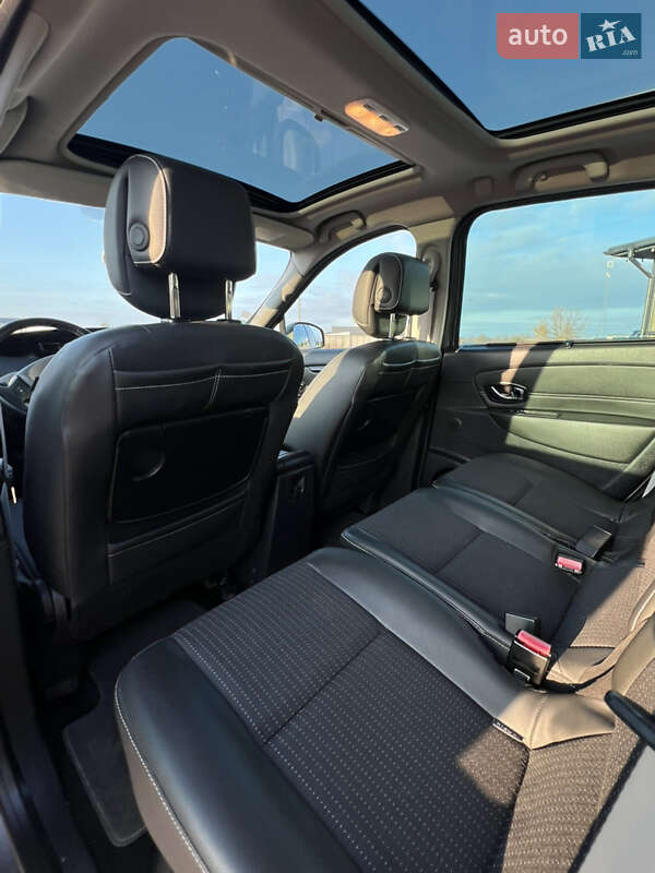 Минивэн Renault Grand Scenic 2013 в Ровно