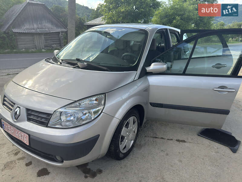 Минивэн Renault Grand Scenic 2006 в Кутах фото Минивэн Renault Grand Scenic 2006 в Кутах