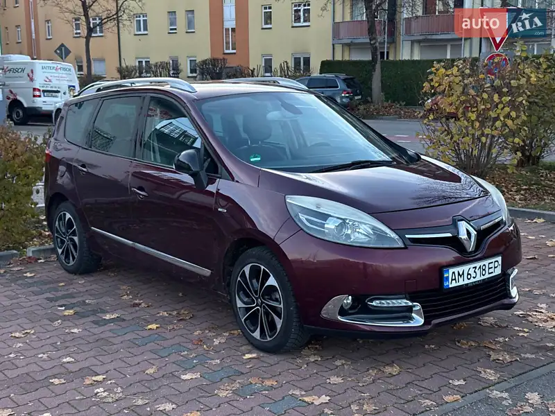 Renault Grand Scenic 2015