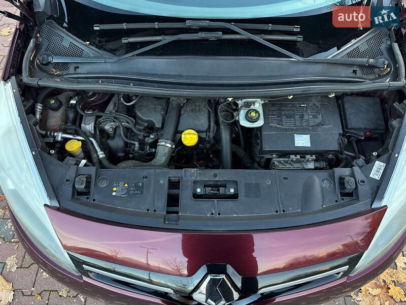 Минивэн Renault Grand Scenic 2015 в Житомире