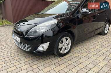 Минивэн Renault Grand Scenic 2011 в Черновцах