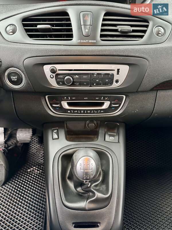 Минивэн Renault Grand Scenic 2012 в Киеве