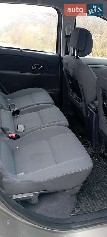 Renault Grand Scenic 2009