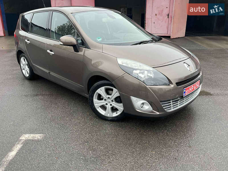 Минивэн Renault Grand Scenic 2011 в Виннице