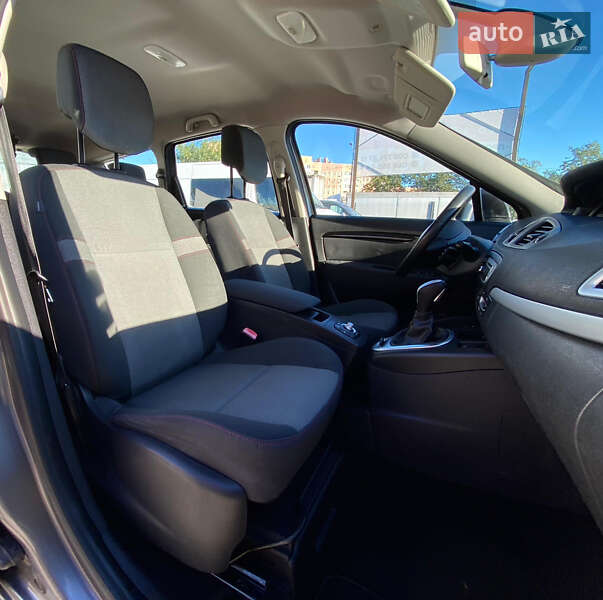 Минивэн Renault Grand Scenic 2013 в Ровно