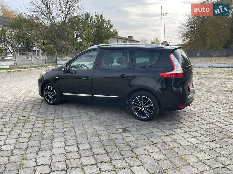 Минивэн Renault Grand Scenic 2013 в Ровно