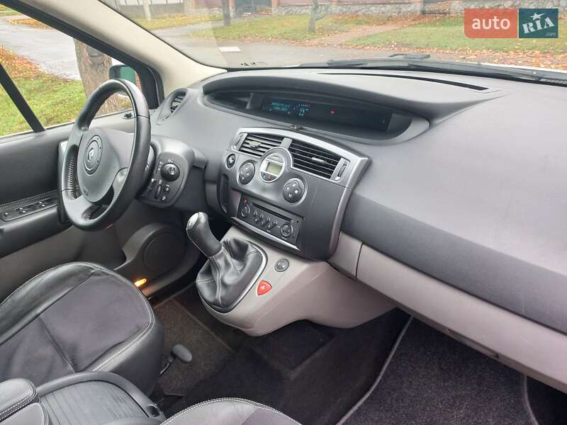 Минивэн Renault Grand Scenic 2006 в Лубнах фото 67 Минивэн Renault Grand Scenic 2006 в Лубнах