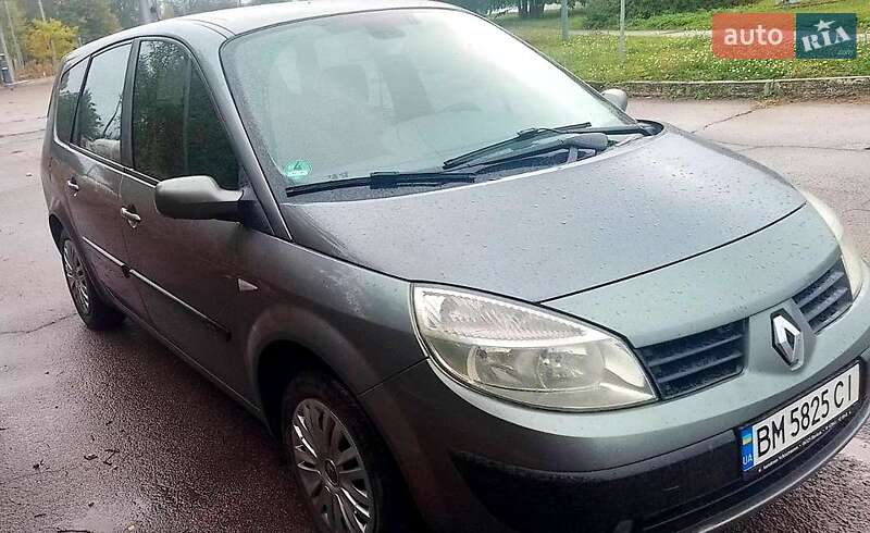 Renault Grand Scenic 2005