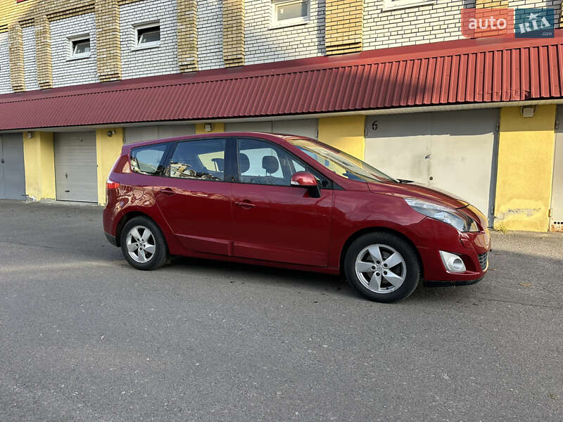 Мінівен Renault Grand Scenic 2010 в Львові