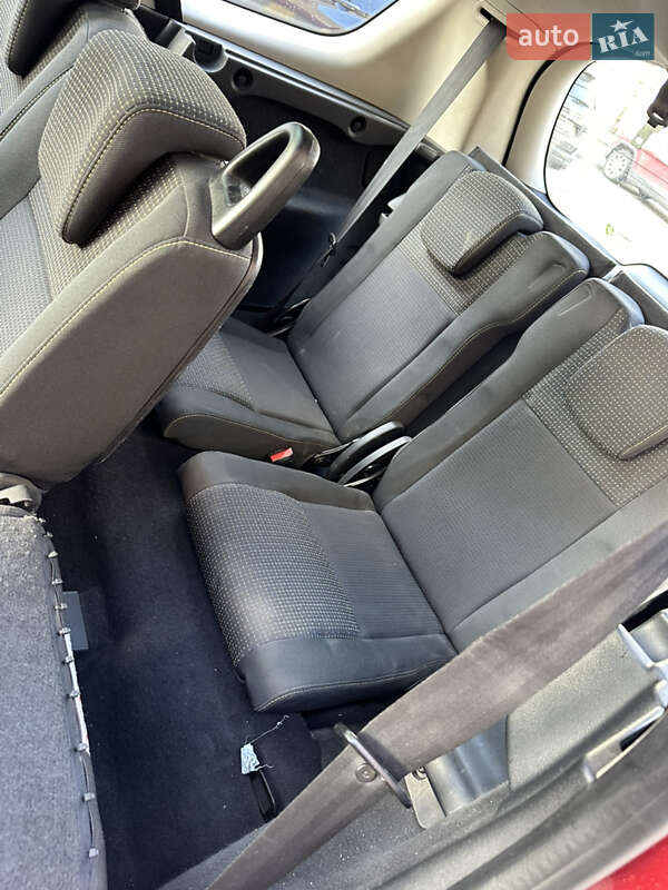 Мінівен Renault Grand Scenic 2010 в Львові