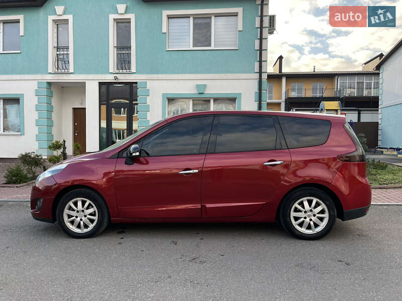 Минивэн Renault Grand Scenic 2011 в Каменец-Подольском фото 17 Минивэн Renault Grand Scenic 2011 в Каменец-Подольском