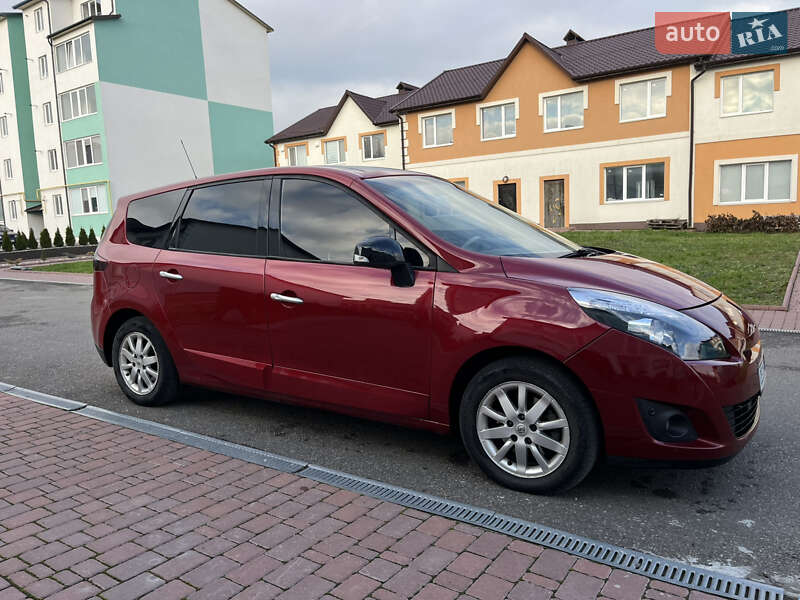 Минивэн Renault Grand Scenic 2011 в Каменец-Подольском фото 23 Минивэн Renault Grand Scenic 2011 в Каменец-Подольском