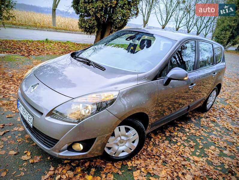 Минивэн Renault Grand Scenic 2011 в Владимире фото 4 Минивэн Renault Grand Scenic 2011 в Владимире