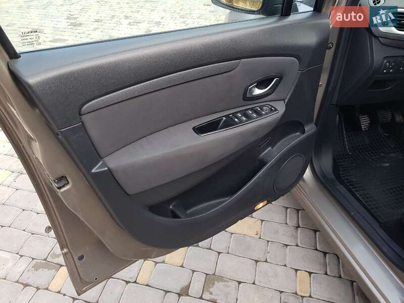 Минивэн Renault Grand Scenic 2010 в Виннице фото 16 Минивэн Renault Grand Scenic 2010 в Виннице