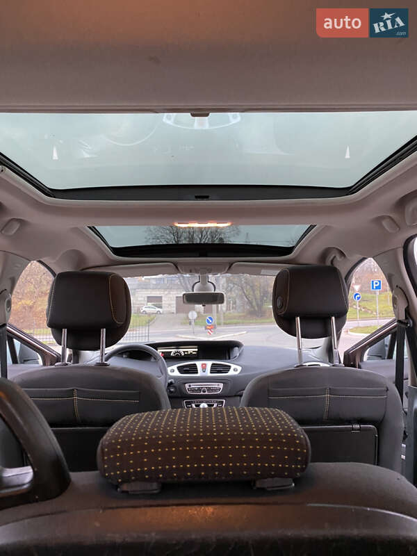 Минивэн Renault Grand Scenic 2010 в Ровно фото 14 Минивэн Renault Grand Scenic 2010 в Ровно