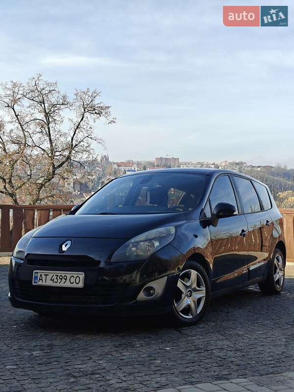 Мінівен Renault Grand Scenic 2011 в Чорткові фото 27 Мінівен Renault Grand Scenic 2011 в Чорткові