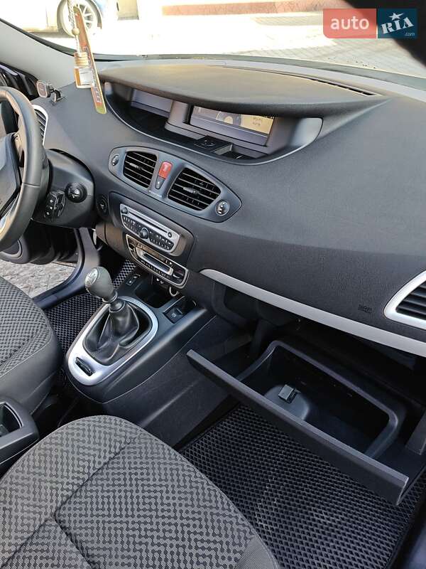 Мінівен Renault Grand Scenic 2011 в Чорткові фото 66 Мінівен Renault Grand Scenic 2011 в Чорткові