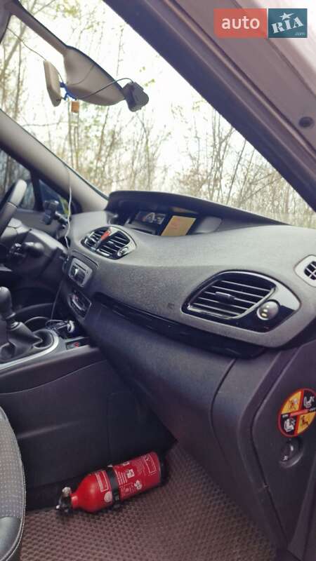 Минивэн Renault Grand Scenic 2011 в Мукачево