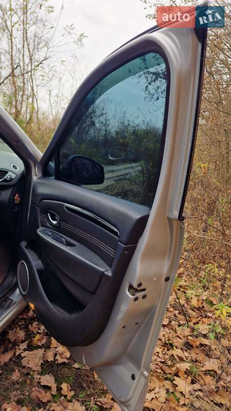 Минивэн Renault Grand Scenic 2011 в Мукачево