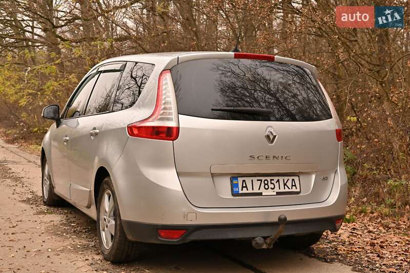 Минивэн Renault Grand Scenic 2011 в Мукачево