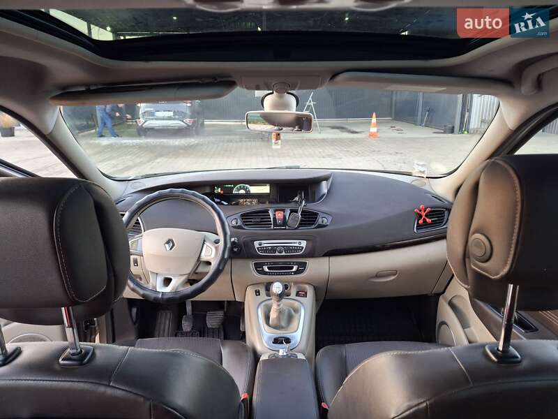 Минивэн Renault Grand Scenic 2011 в Одессе фото 9 Минивэн Renault Grand Scenic 2011 в Одессе