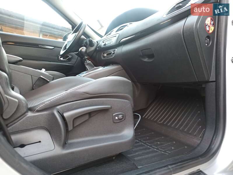 Минивэн Renault Grand Scenic 2012 в Ивано-Франковске фото 61 Минивэн Renault Grand Scenic 2012 в Ивано-Франковске